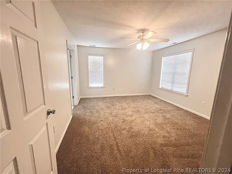 Building Photo - 1841 Balmoral Dr