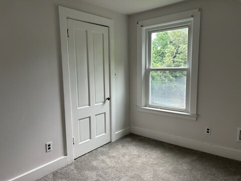 Building Photo - 21 Cemetery St