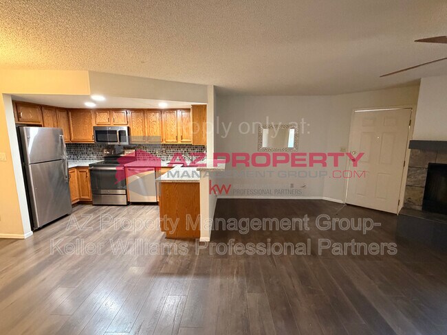 Building Photo - 16402 N 31st St