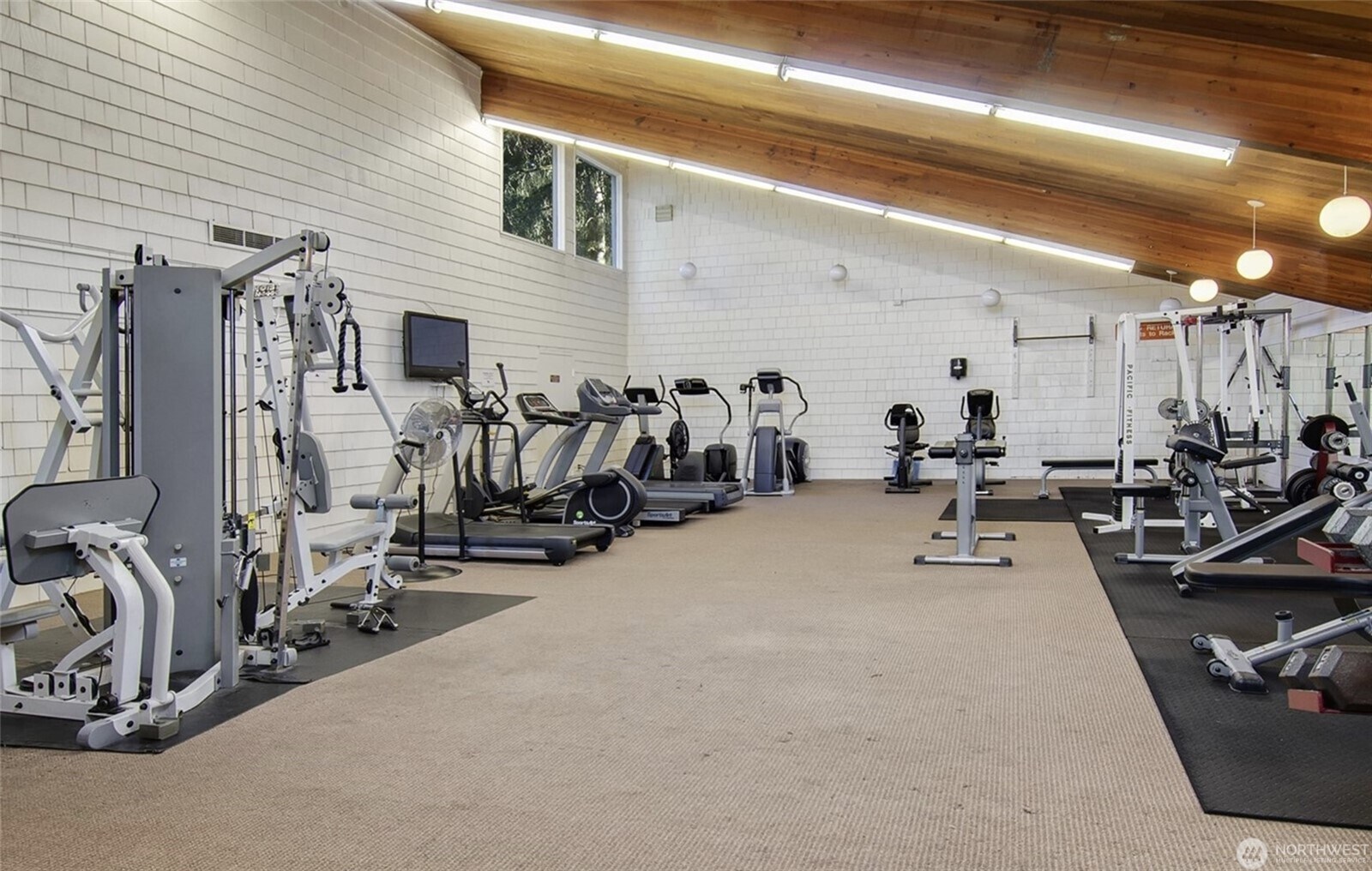 Building Photo - 6858 139th Ave NE