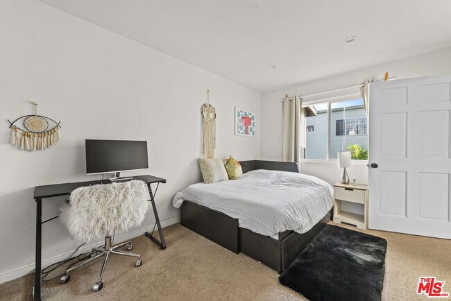 Building Photo - 1508 Harvard St