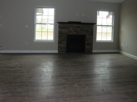 Building Photo - 5818 Executive Plaza Dr