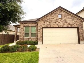 Building Photo - 11104 Santillana Loop