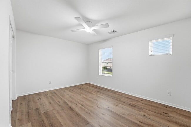 Building Photo - 16417 Olive Sparrow Dr