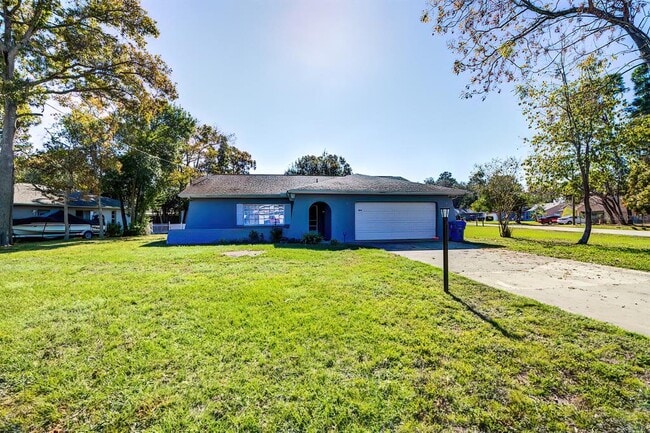 Building Photo - 11100 Monarch St