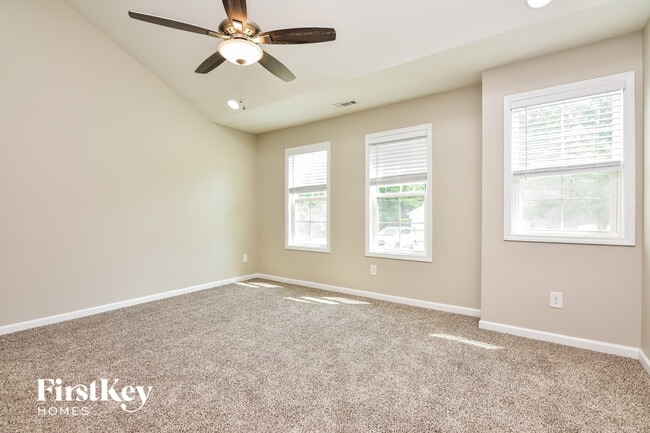 Building Photo - 6188 Leverett Dr