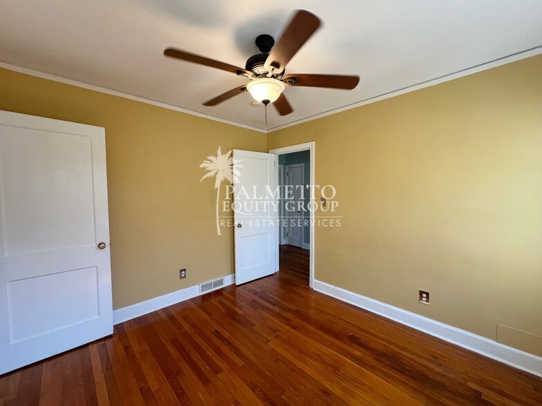 Building Photo - 1313 Cardinal Pl