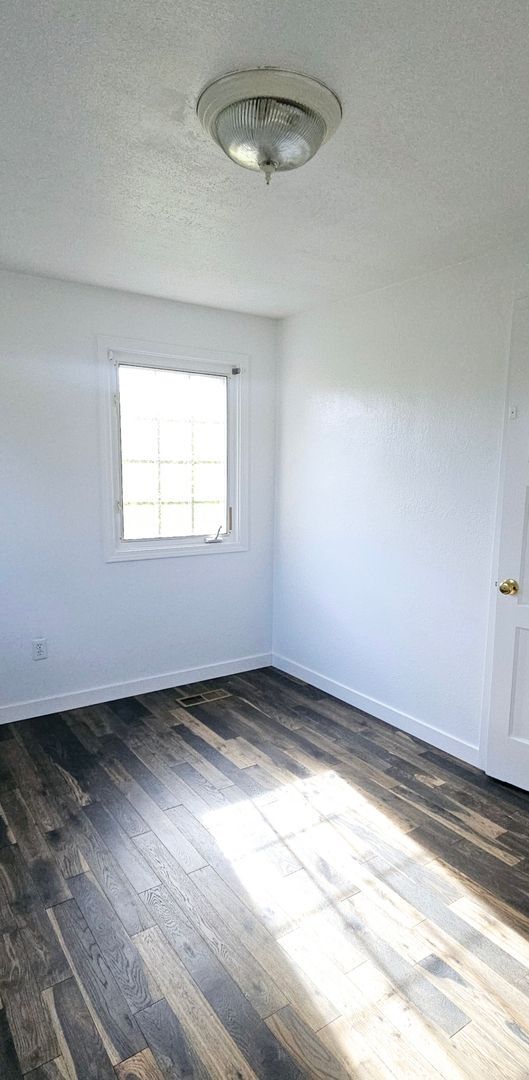 Building Photo - Mullen St. 3 bed/1bath North End with loft  - $200 OFF!