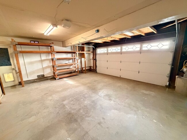 Building Photo - Beautifully Remodeled 4 Bedroom Cypress Ho...