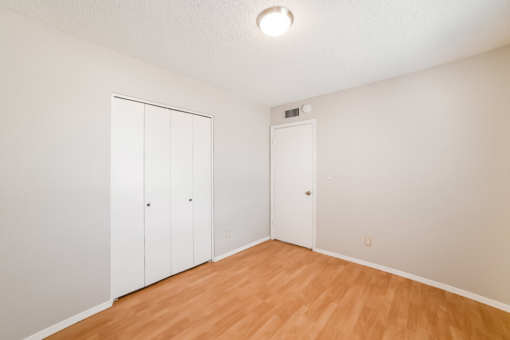 Building Photo - 315 W Ross Ave