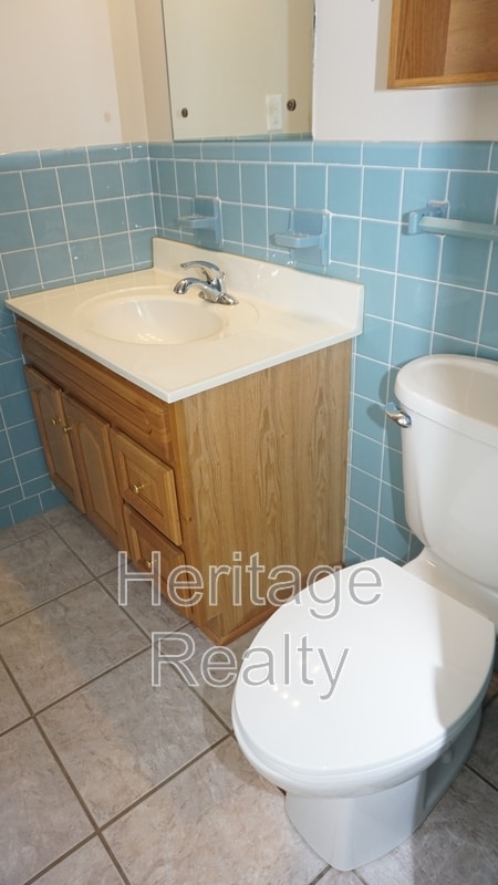 Building Photo - 529 Bardon Rd NW