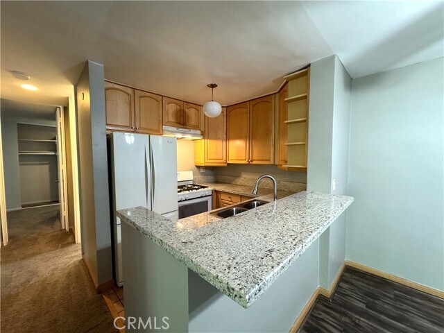 Building Photo - 6355 Green Valley Cir