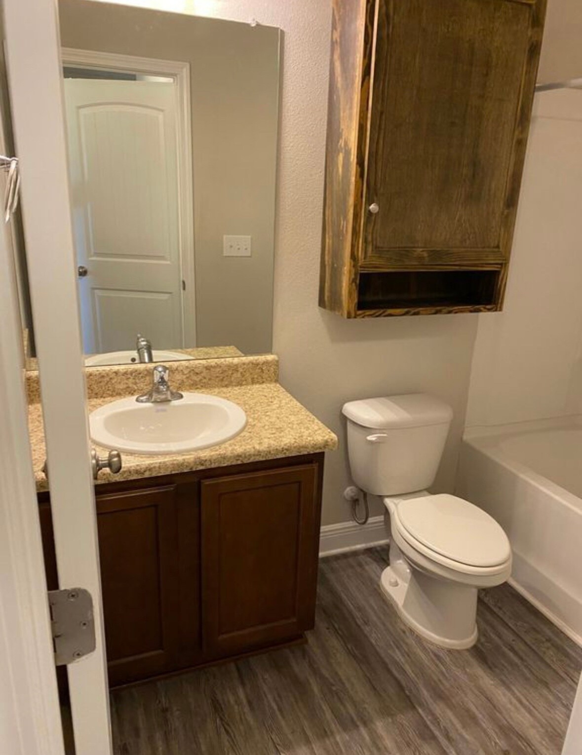 Building Photo - 5852 Callaway Cir