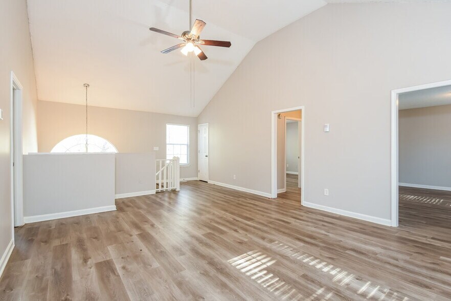 Building Photo - 6953 Cave Springs Rd