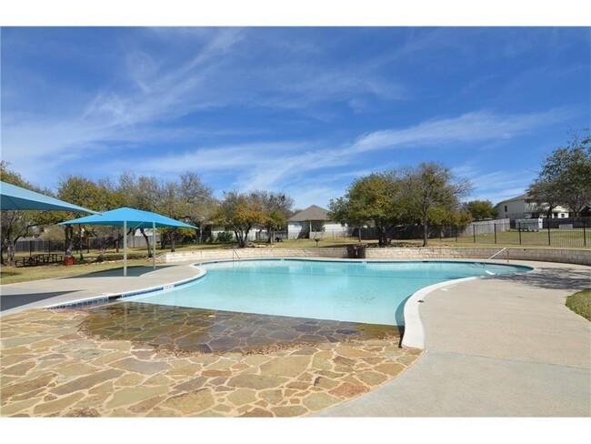 Building Photo - 809 Chiselpoint Cove