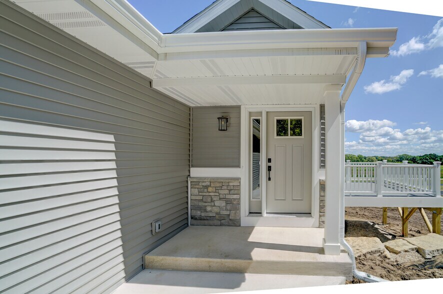 Building Photo - 400 Odyssey Ct