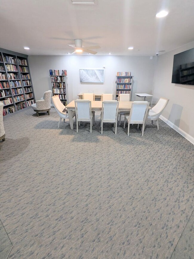 Building Photo - Ocean Front Fully Furnished