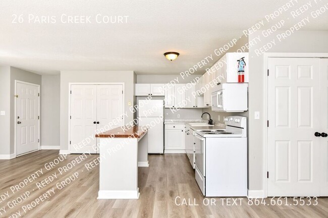 Building Photo - 26 Paris Creek Ct