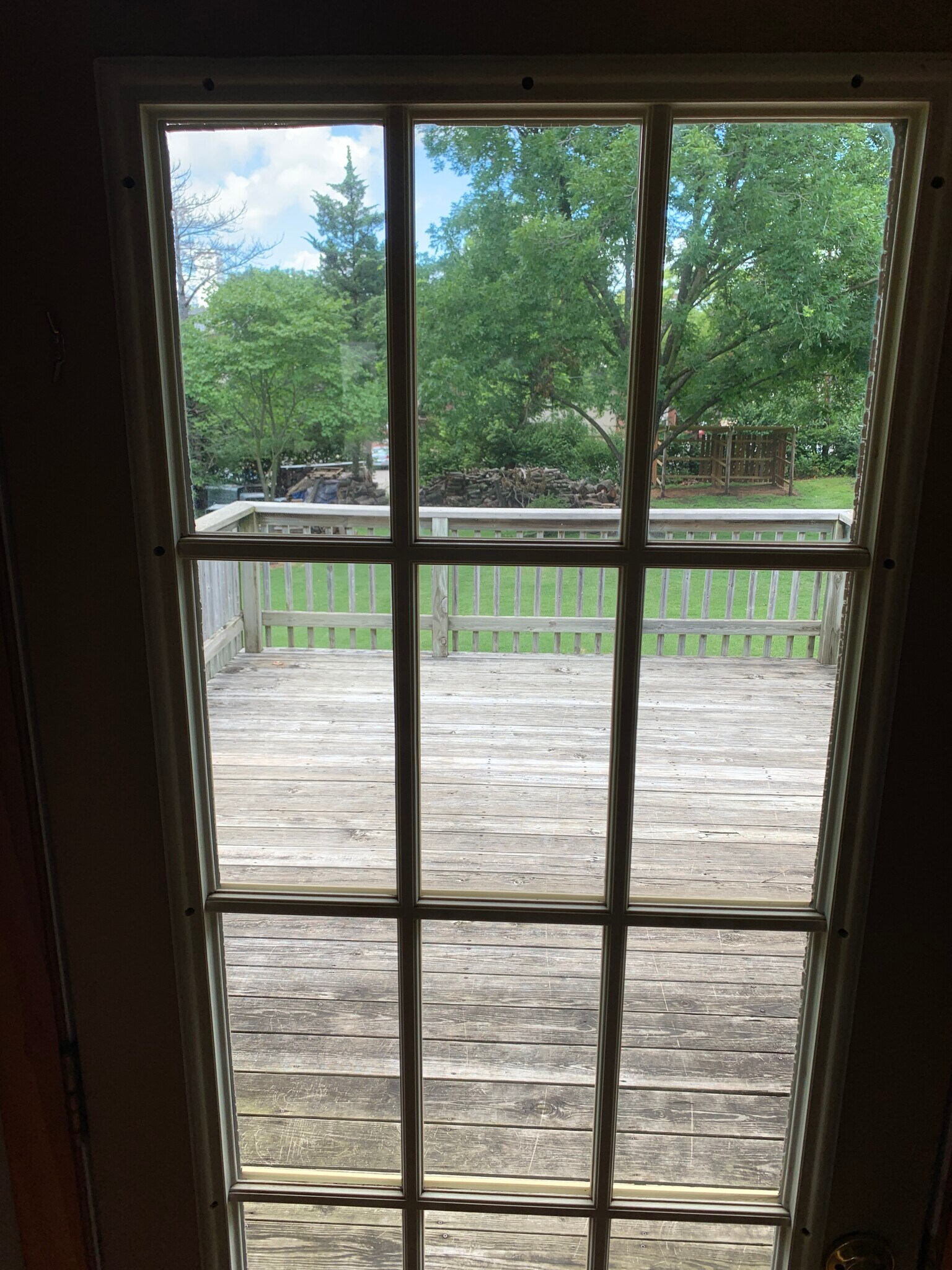 Building Photo - 2212 Cedar Acres Dr