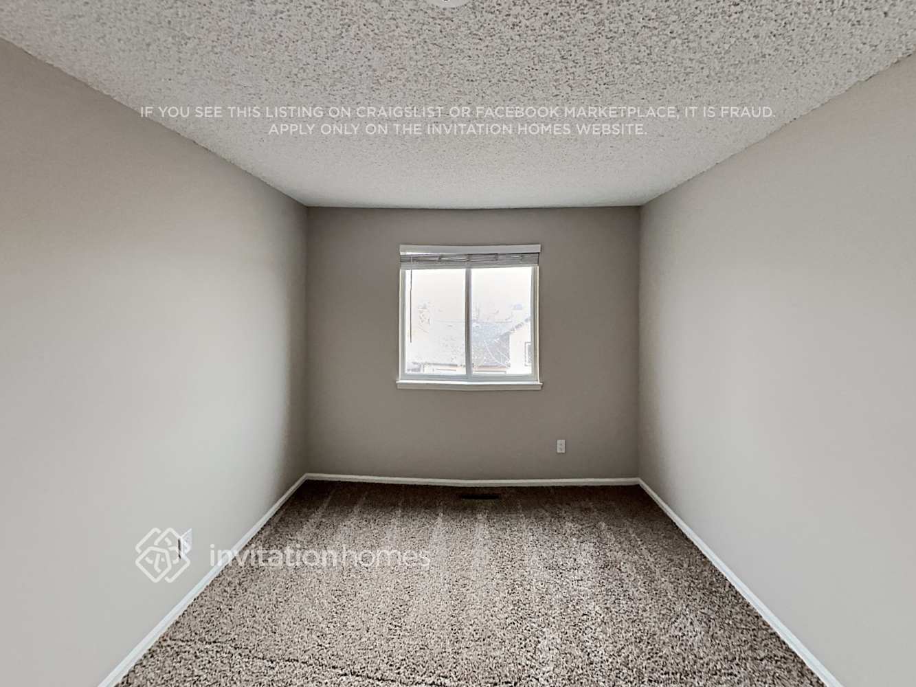 Building Photo - 8661 Red Clover Ct