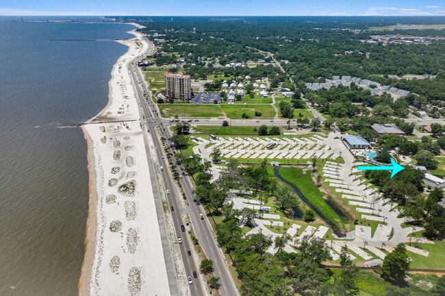 Building Photo - 1472 Georgia Pl