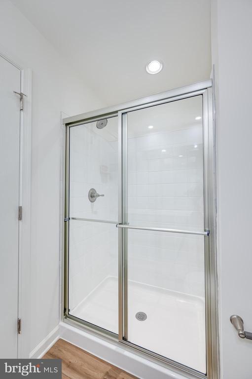 Building Photo - 115 Tuxford Rd