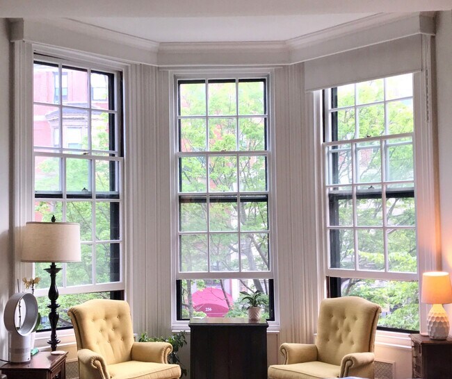 Primary Photo - 269 Beacon St
