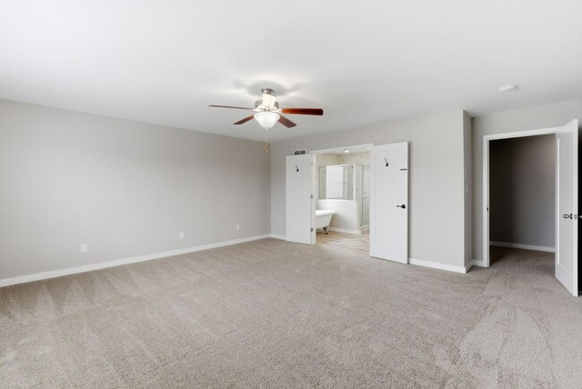 Building Photo - 1168 Autumn Ridge Dr