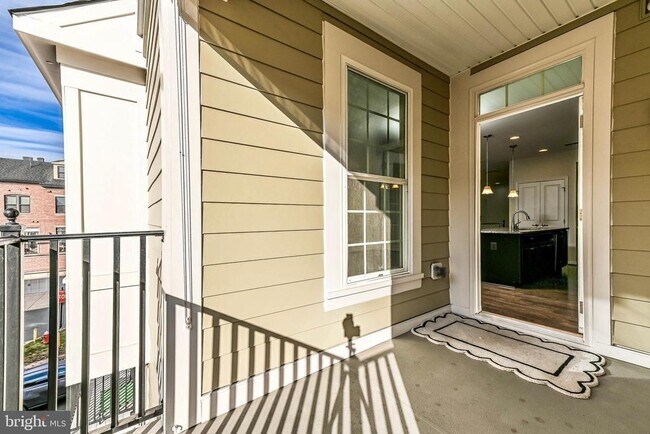 Building Photo - 459 Kornblau Terrace SE