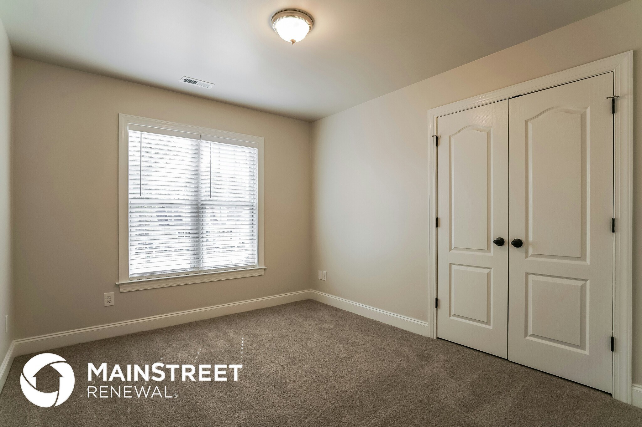 Building Photo - 86 W Thicket Dr