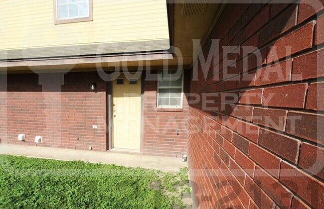 Building Photo - 4410 Alan Kent Dr