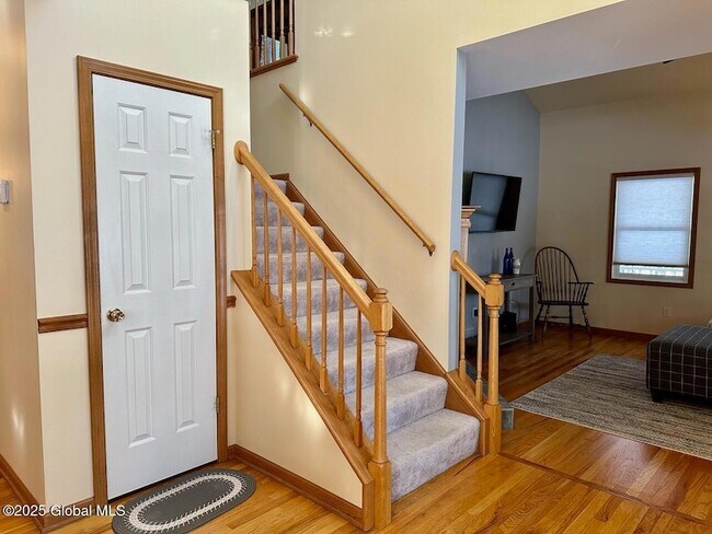 Building Photo - 1 Inlander Rd