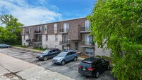 Building Photo - 3408 Balboa Ln