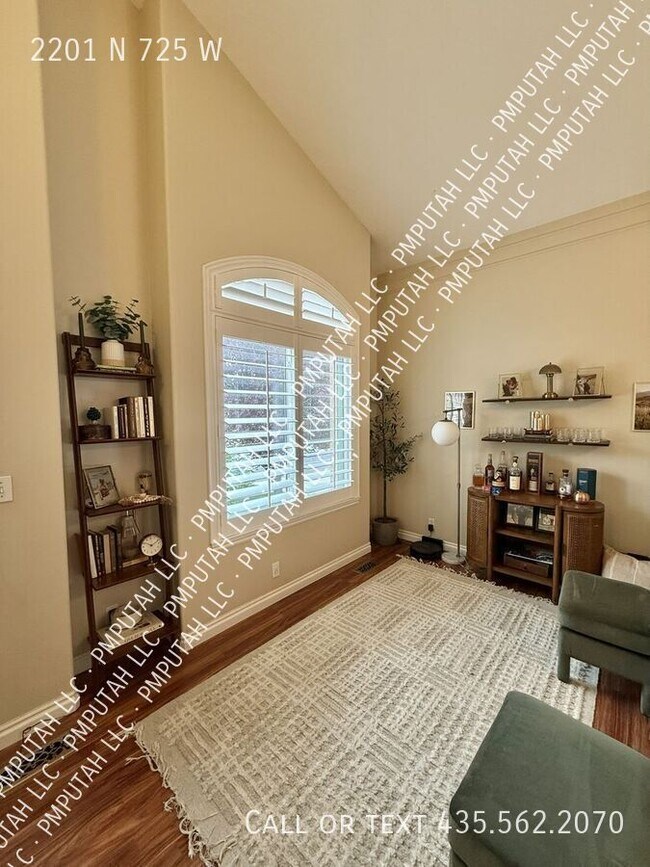 Building Photo - 2201 N 725 W