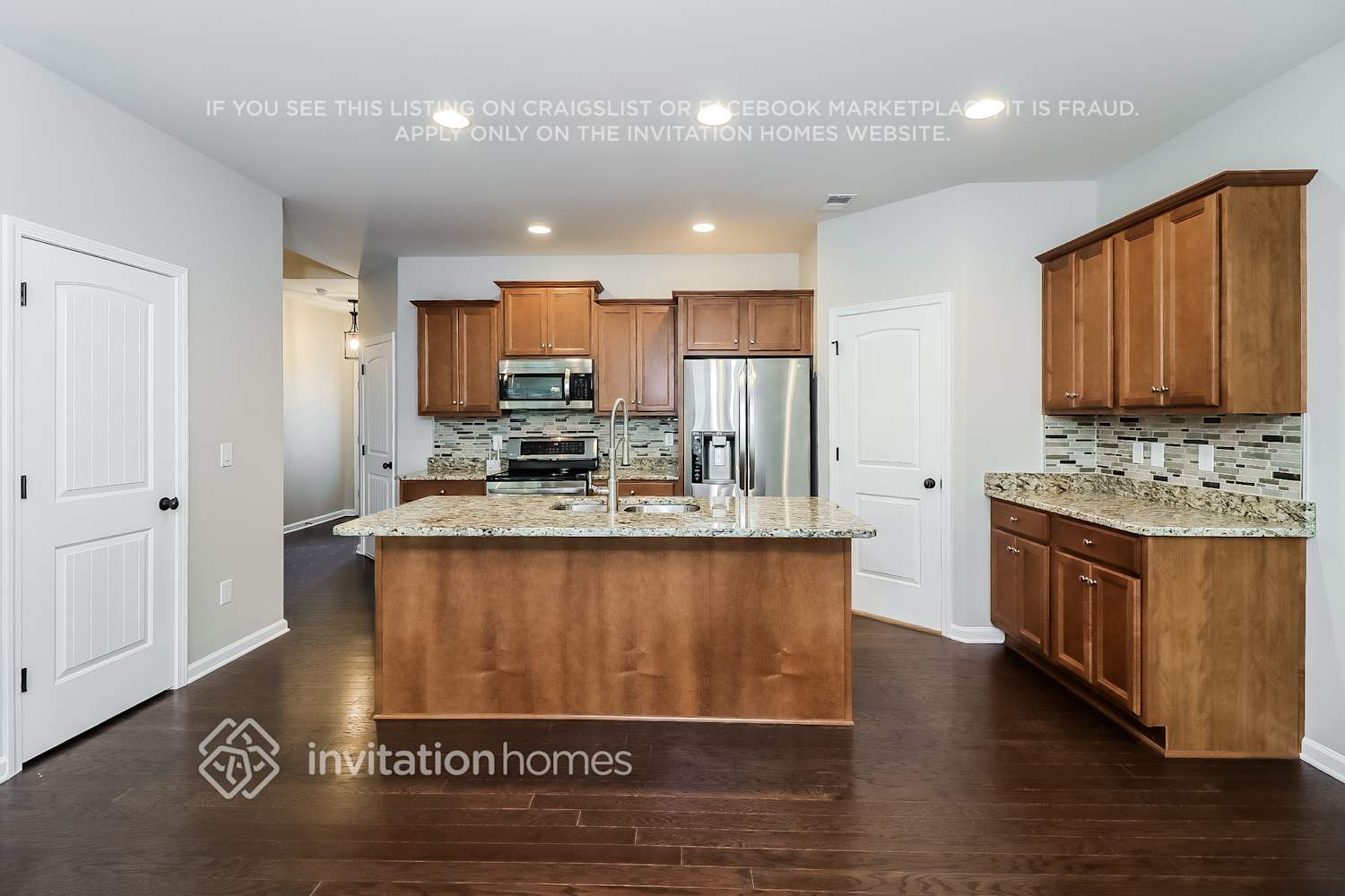 Building Photo - 4606 Pine Harbor Ct NE