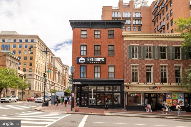 Building Photo - 631 D St NW