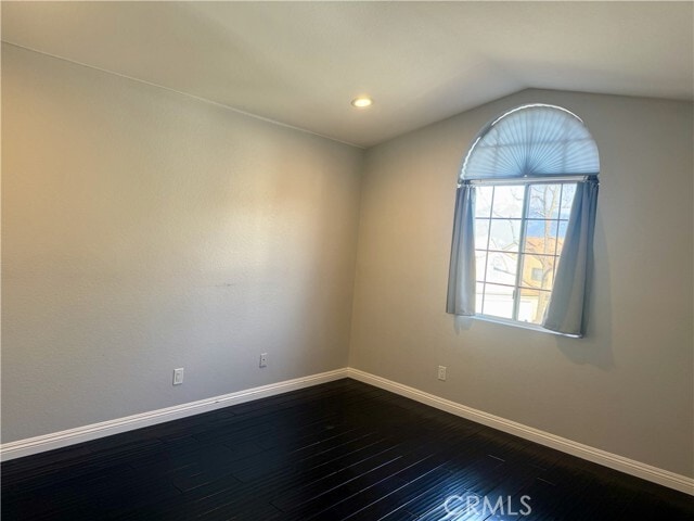 Building Photo - 2631 Lookout Cir