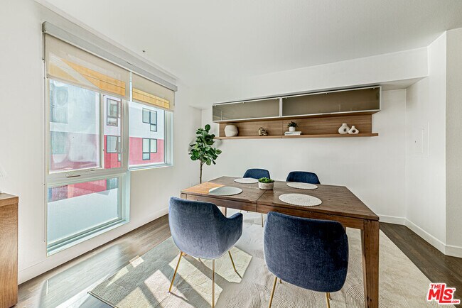 Building Photo - 1234 Wilshire Blvd