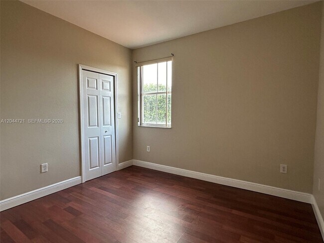 Building Photo - 13741 SW 274th Terrace