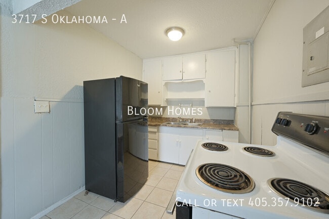 Building Photo - 3717 S Oklahoma Ave
