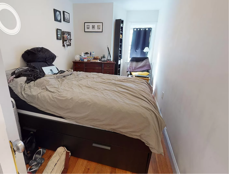 Building Photo - 145 Marcella St