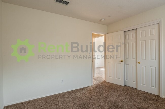 Building Photo - CALL US TODAY AT (505) 808-6467 TO SCHEDUL...