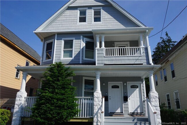 Building Photo - 361 Gregory St