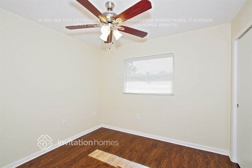 Building Photo - 3167 Windchime Cir S