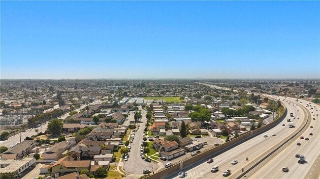 Building Photo - 8651 Gloria Ave