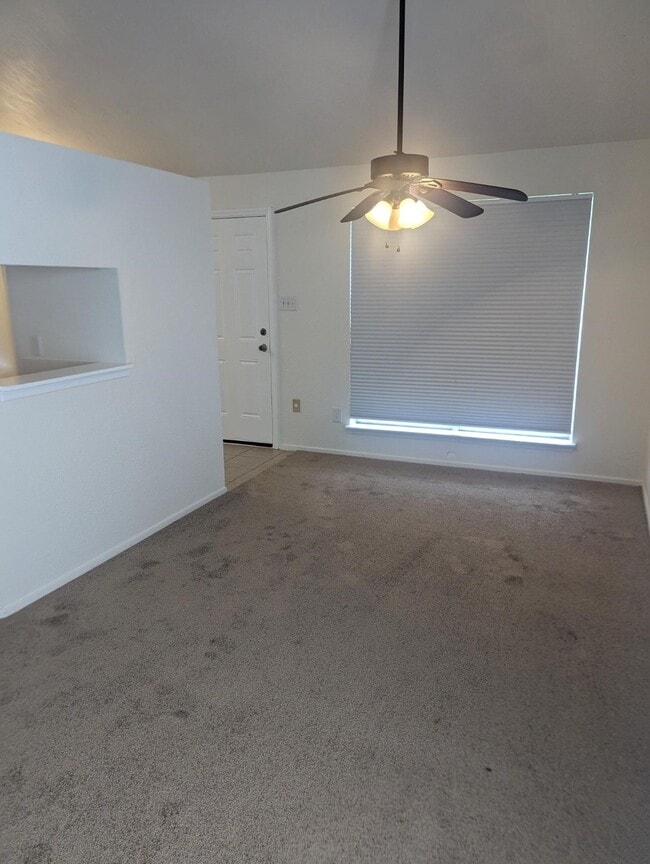 Building Photo - 4822 Roserock Ln