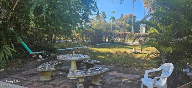 Building Photo - 2544 First St