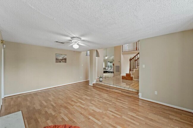 Building Photo - 1535 Beaconshire Rd