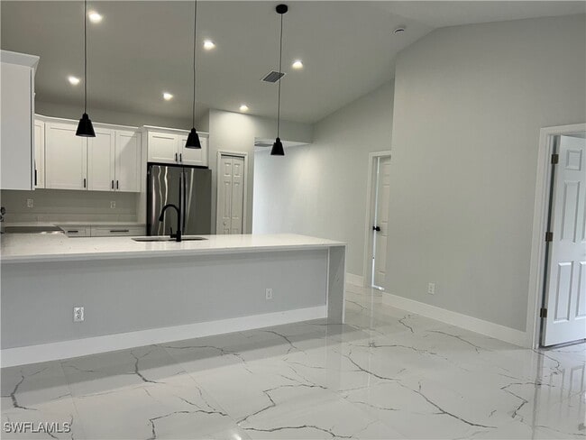 Building Photo - 5117 30th St SW