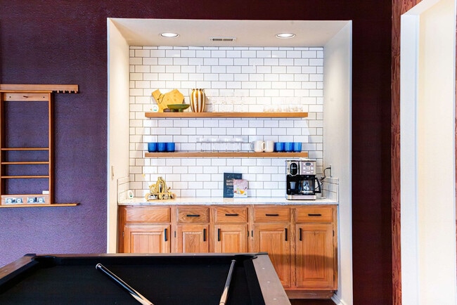 Building Photo - 2002 Chittim Trail Dr